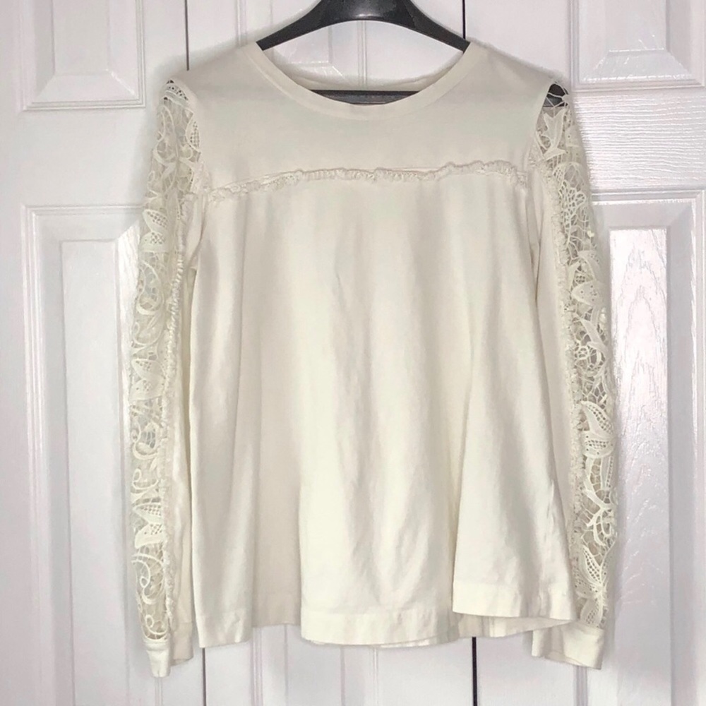 Banana Republic Cream Lace Long Sleeve Top Medium